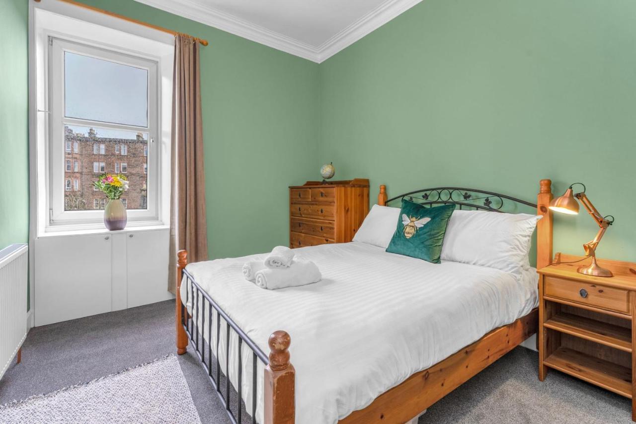 Bright And Quiet Edinburgh Home מראה חיצוני תמונה